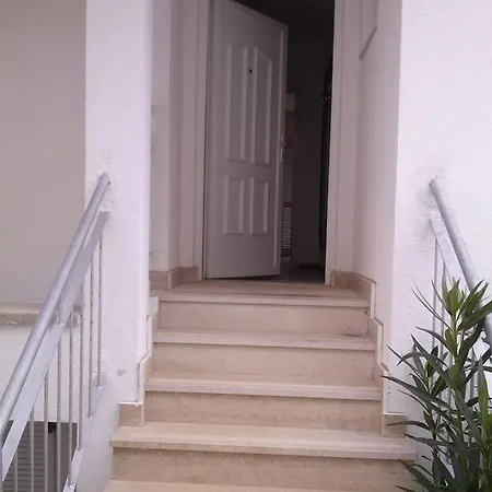 Mont Blanc Apartman *